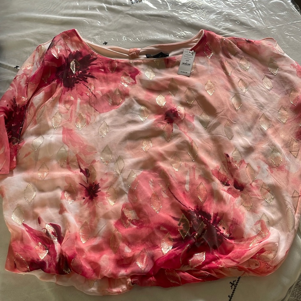 White House Black Market Pink and Gold Floral Top